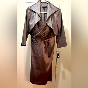 NWT Jessica Howard 2 Piece Dress + Jacket, Taupe, Size 10